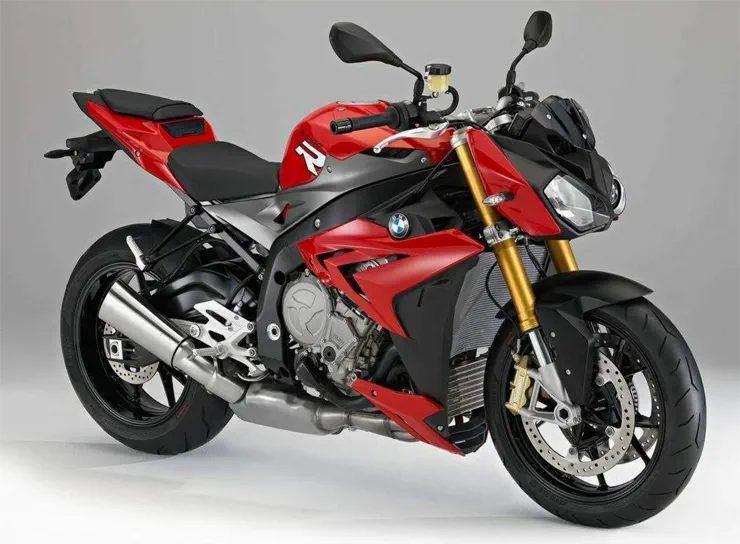 موتورسیکلت بی ام دبلیو S1000R سریع و قدرتمند